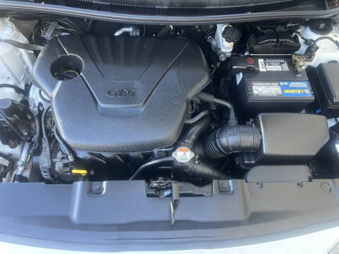 2012 Hyundai Accent SE