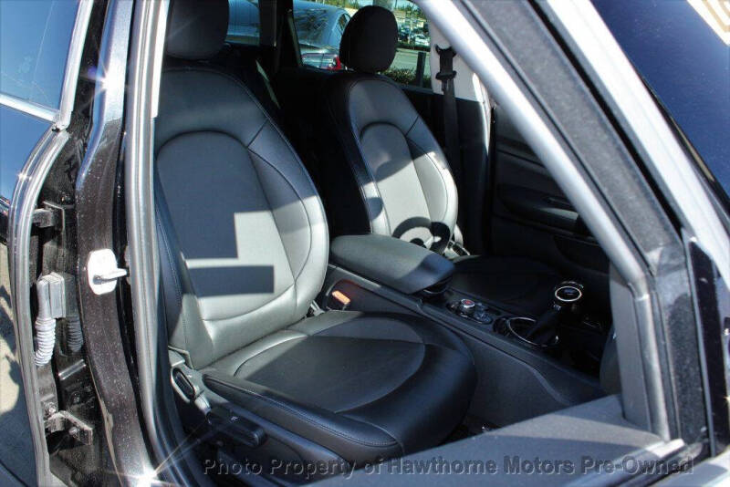 2017 MINI Clubman Cooper