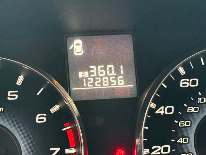 2011 Subaru Outback 2.5i Premium