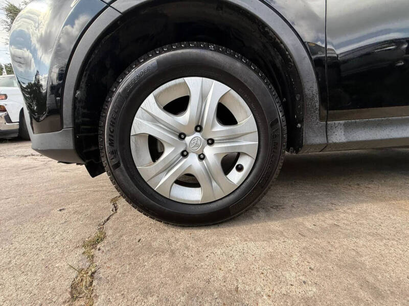 2014 Toyota RAV4 LE