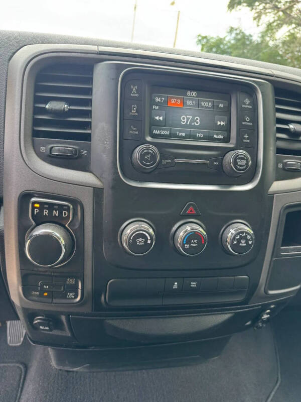 2017 RAM 1500 Express