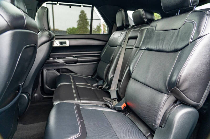 2020 Ford Explorer ST