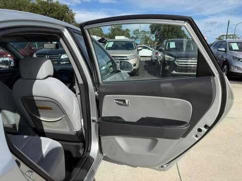 2008 Hyundai Elantra SE