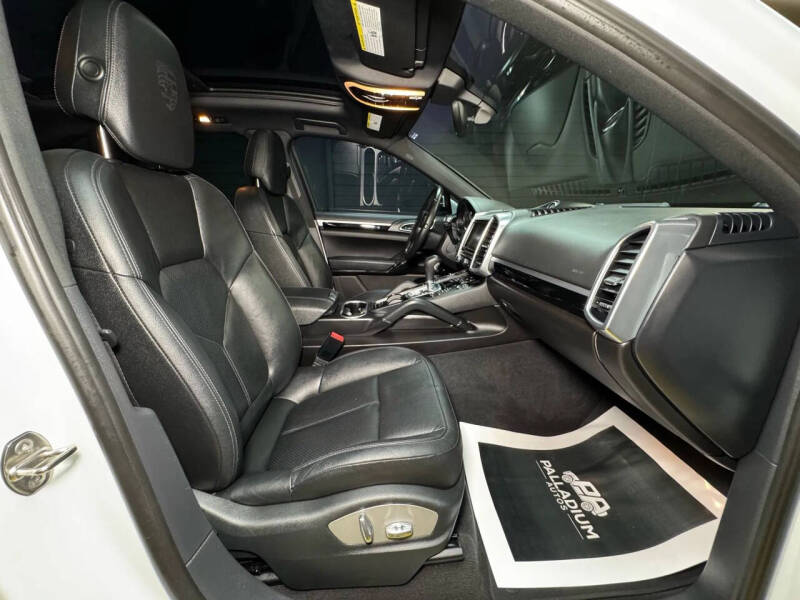 2014 Porsche Cayenne