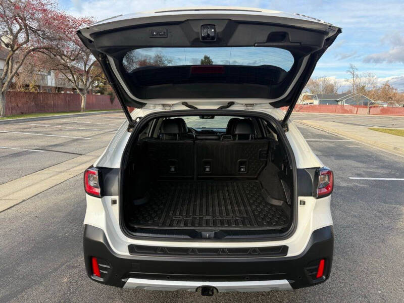 2021 Subaru Outback Limited XT