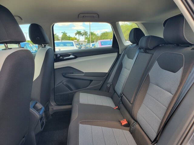 2025 Volkswagen Taos S