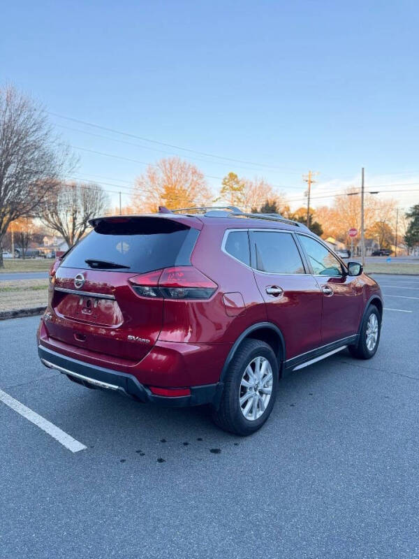 2018 Nissan Rogue SV