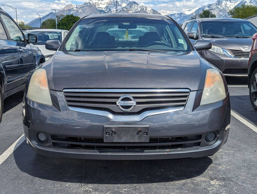 2009 Nissan Altima for sale at Axio Auto Boise in Boise, ID