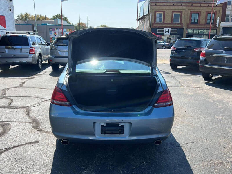 2010 Toyota Avalon Limited