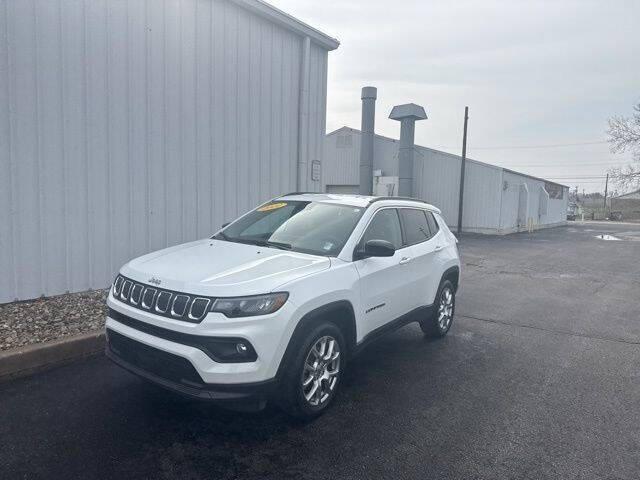2022 Jeep Compass Latitude Lux