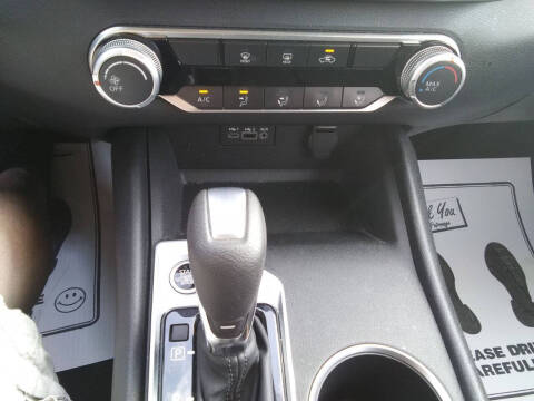 2022 Nissan Altima 2.5 SV