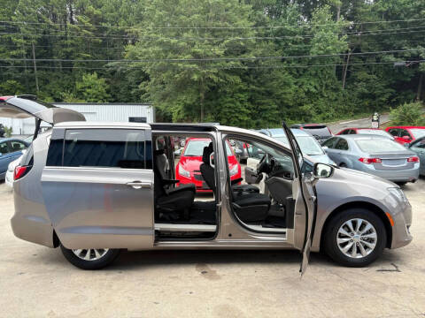 2018 Chrysler Pacifica Touring Plus