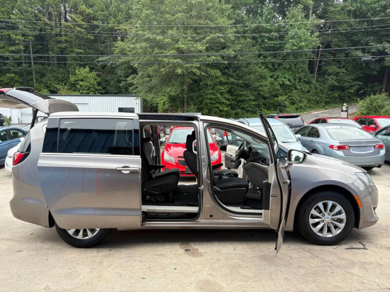 2018 Chrysler Pacifica Touring Plus