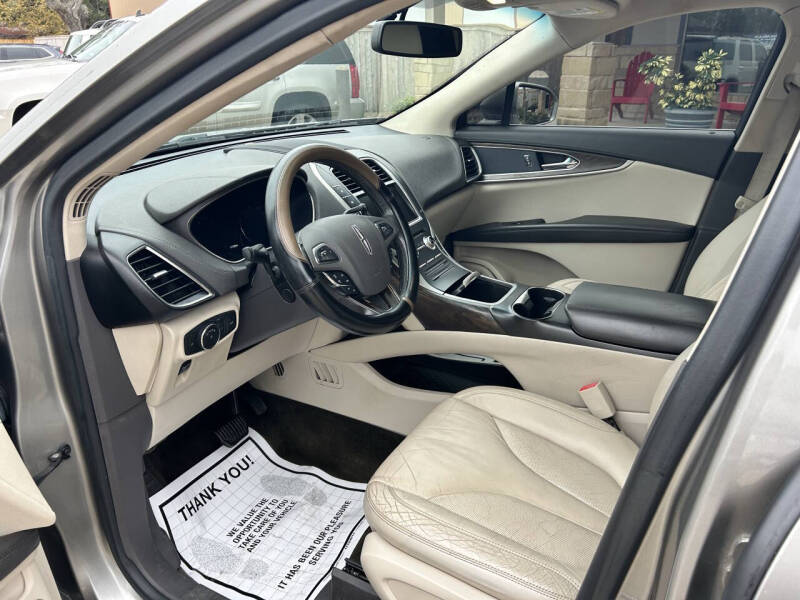 2016 Lincoln MKX Select