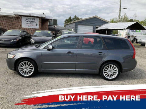 2011 Volvo V50 for sale at Autocom, LLC in Clayton NC