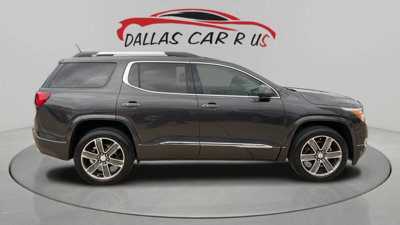 2017 GMC Acadia Denali