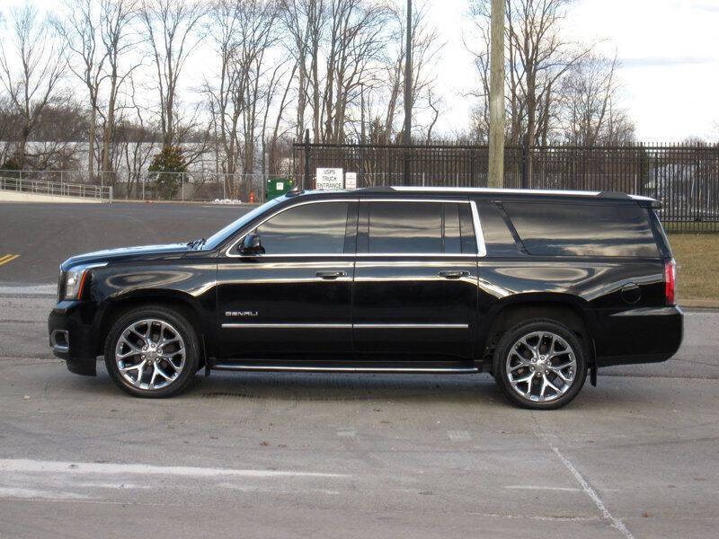 2017 GMC Yukon XL Denali