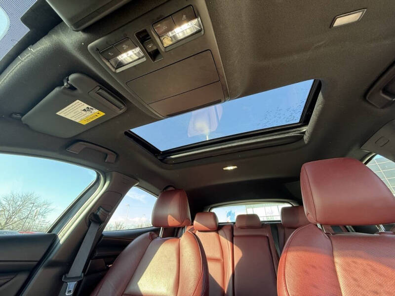 2023 Mazda Mazda3 Hatchback 2.5 S Carbon Edition