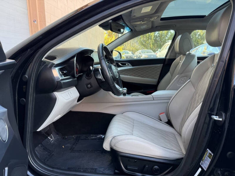 2020 Genesis G70