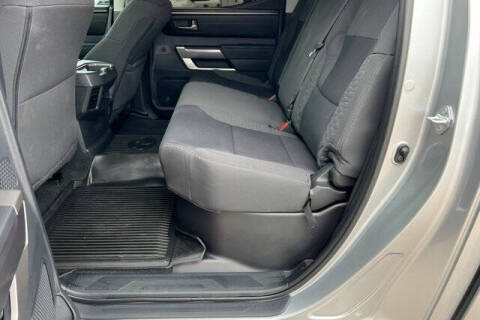 2022 Toyota Tundra SR5