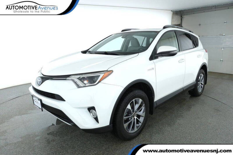 2018 Toyota RAV4 Hybrid XLE