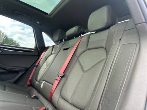 2023 Porsche Macan