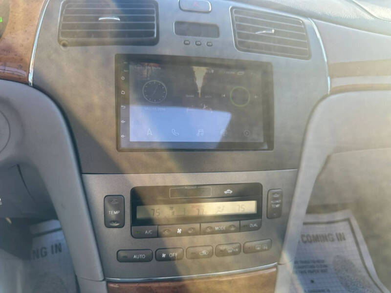 2005 Lexus ES 330