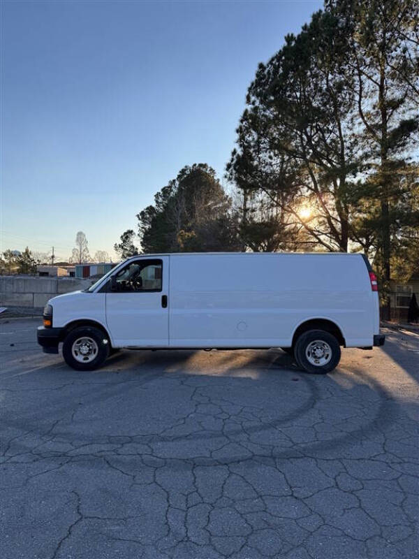 2019 Chevrolet Express 2500