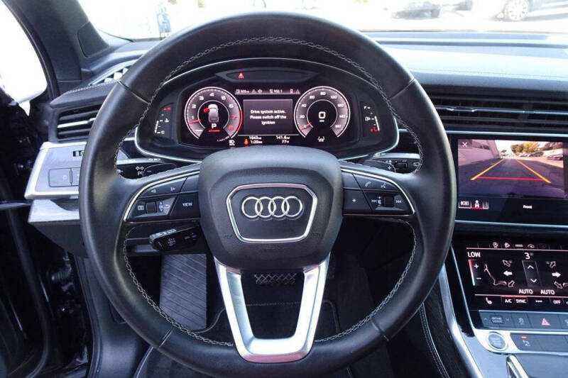 2025 Audi Q7 quattro Premium Plus 55 TFSI