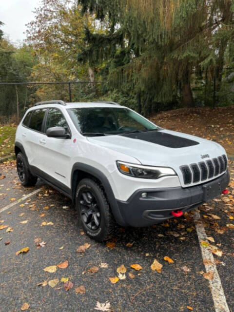 2019 Jeep Cherokee for sale at Sparks Motors LLC in Federal Way, WA