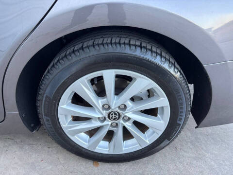 2022 Toyota Camry LE