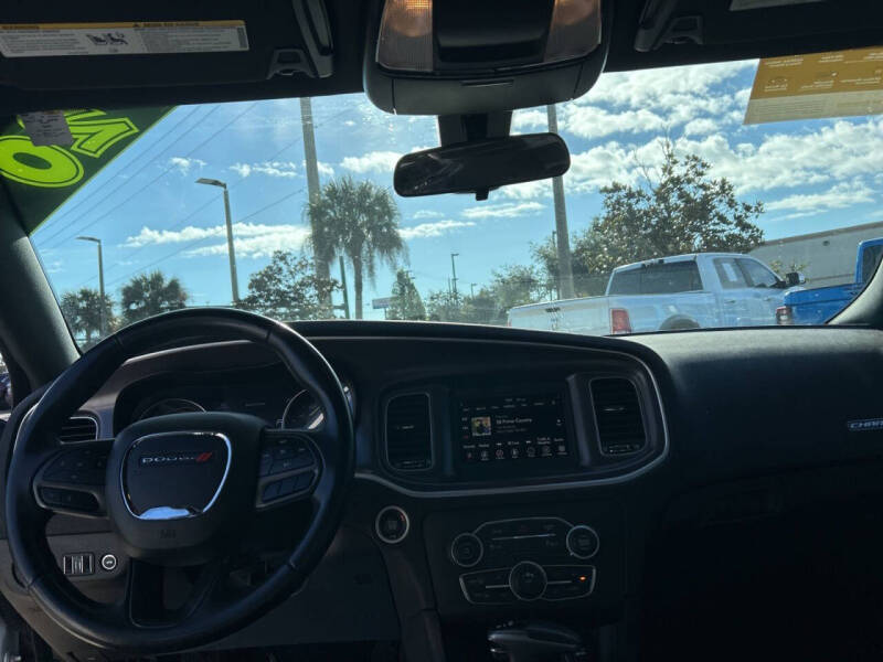 2020 Dodge Charger SXT