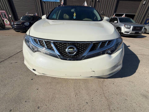 2011 Nissan Murano LE