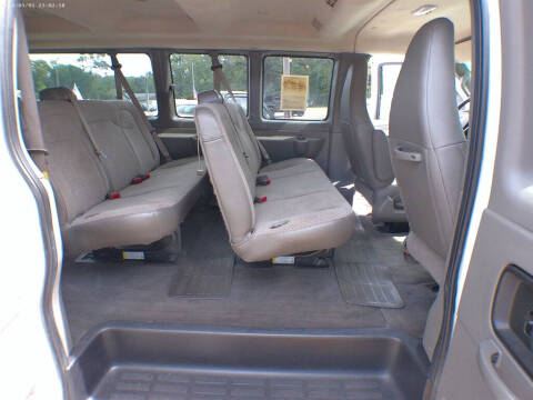 2017 Chevrolet Express LT 3500