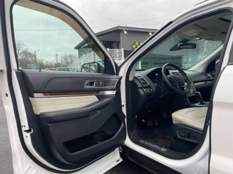 2019 Ford Explorer Platinum