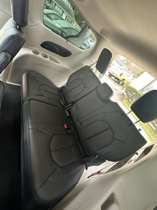 2018 Chrysler Pacifica Touring L Plus