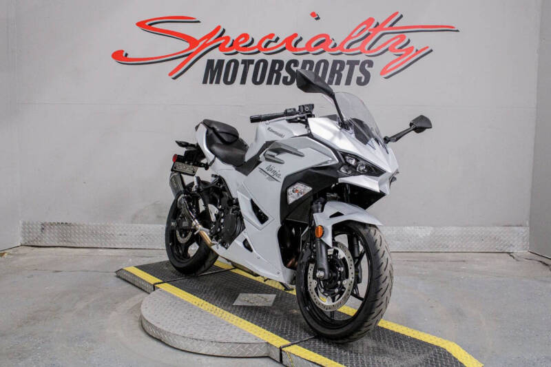 2024 Kawasaki Ninja 500 SE ABS