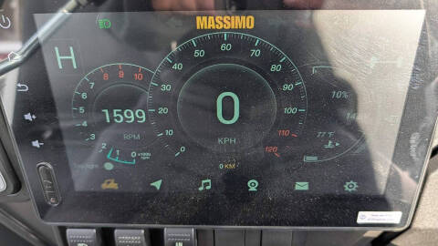 2025 Massimo T-BOSS 560