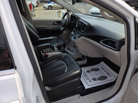 2019 Chrysler Pacifica Touring L