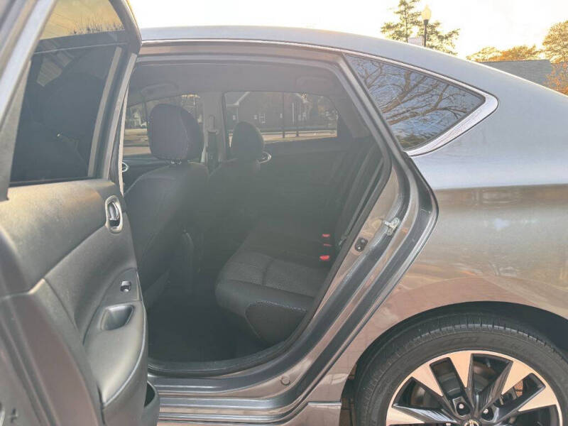 2019 Nissan Sentra SR