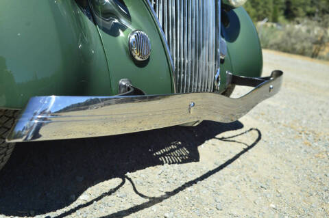 1936 Ford Deluxe