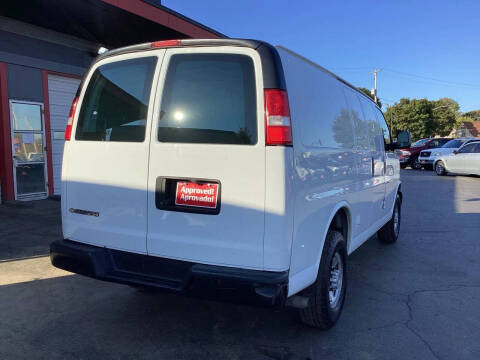 2019 Chevrolet Express 2500