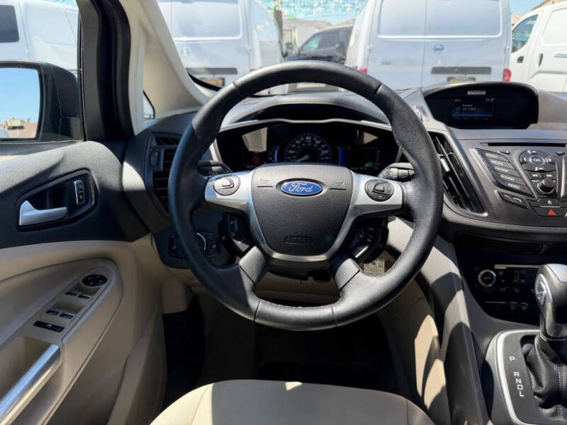 2016 Ford C-MAX Hybrid SE