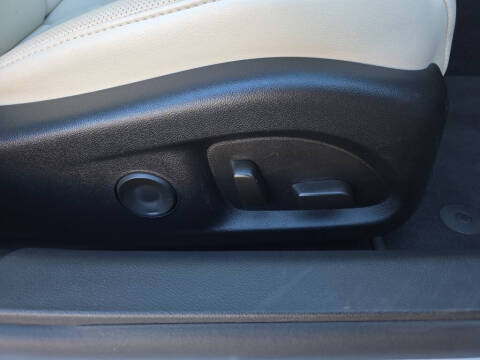 2024 Cadillac CT4 Premium Luxury