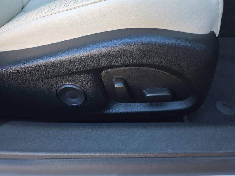 2024 Cadillac CT4 Premium Luxury