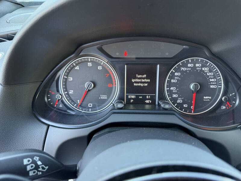 2017 Audi Q5 2.0T quattro Premium Plus