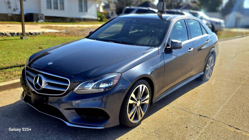 2016 Mercedes-Benz E-Class E350 Luxury's photo