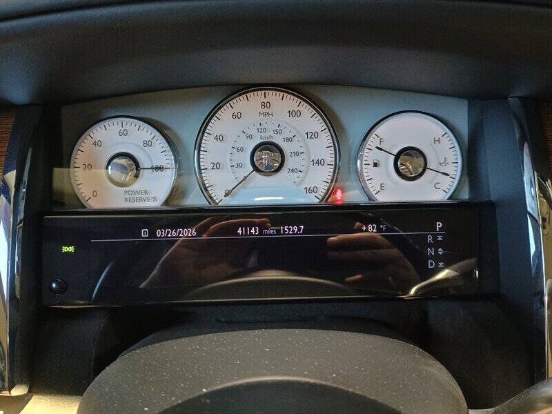 2011 Rolls-Royce Ghost 37
