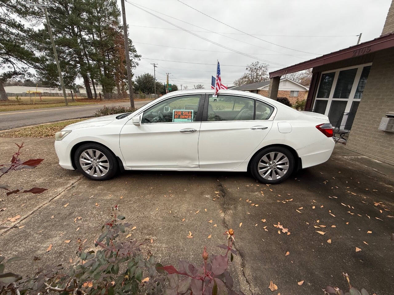 2013 Honda Accord for sale at The Autoplex Group in Robinsonville, MS