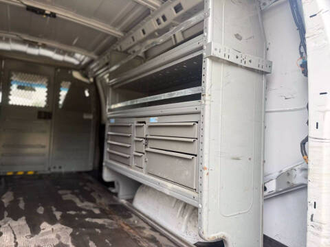 2018 GMC Savana 2500